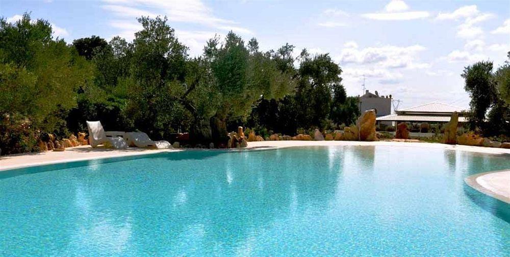 Masseria Quis Ut Deus Crispiano Eksteriør billede
