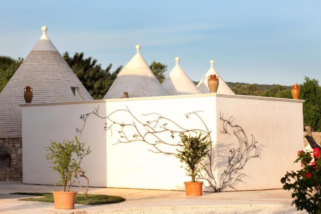 Masseria Quis Ut Deus Crispiano Eksteriør billede