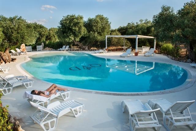 Masseria Quis Ut Deus Crispiano Eksteriør billede