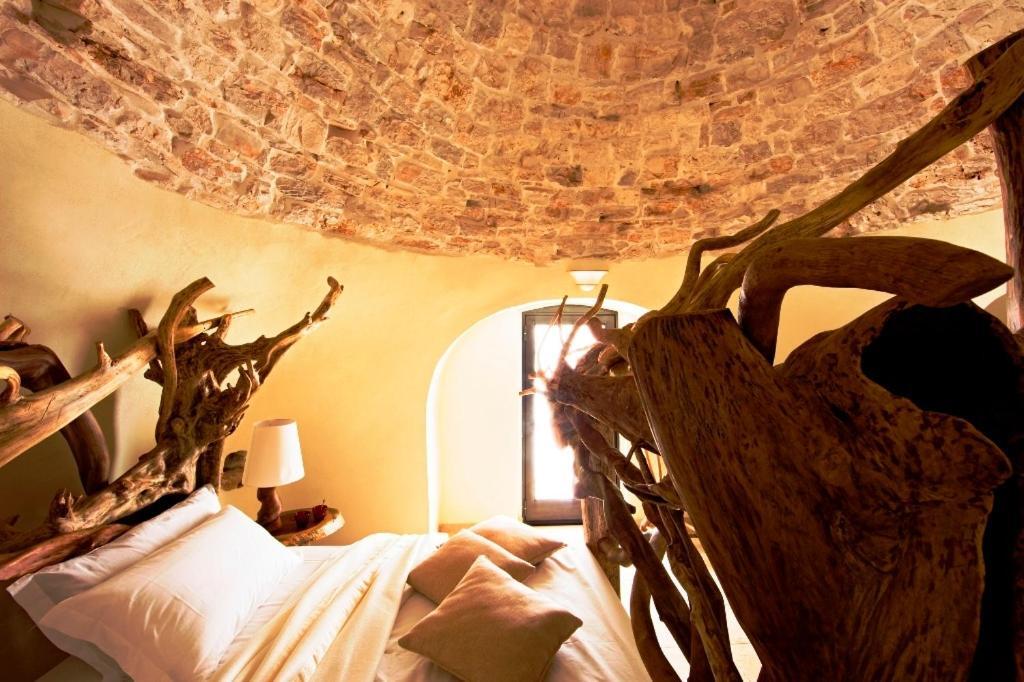 Masseria Quis Ut Deus Crispiano Eksteriør billede